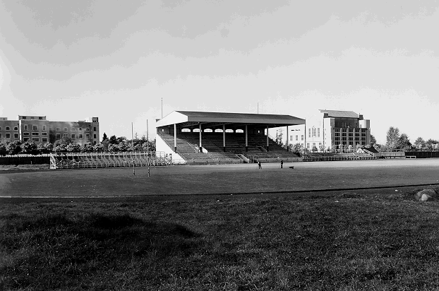 [Stadium (1937)]
