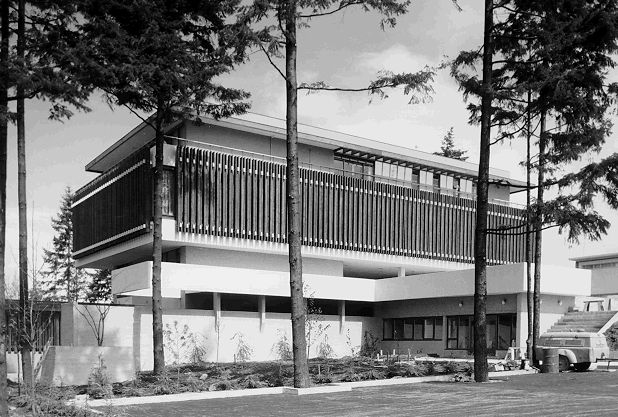 [Thea Koerner House (1961)]